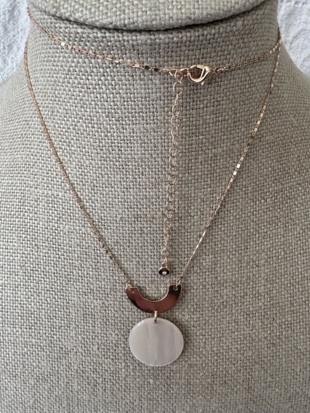 NEW Lauren Conrad 32" Dainty Chain Goldtone Necklace Pearl Oval Circle Charm